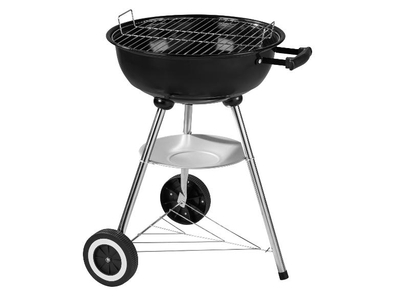 Zwarte houtskoolbarbecue met verchroomd rooster en wielen