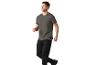 T-shirt et pantalon de sport pour homme.