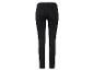 Zwarte damesjeans met hoge taille.