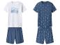 Pyjamas d'été pour hommes : un blanc avec le texte « CALL IT A DAY » et un bleu avec un motif de bateaux.