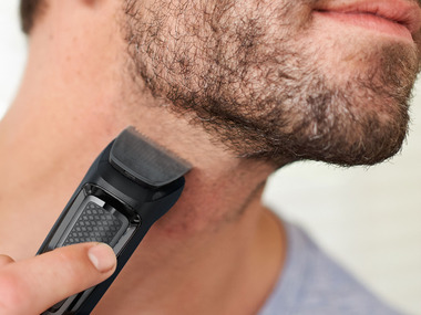 PHILIPS Tondeuse barbe et cheveux Series 3000 »MG3720/33«