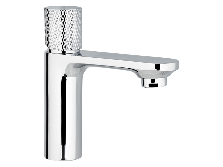 Een chromen badkamerkraan met een gedetailleerd ontwerp.