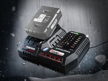 PARKSIDE PERFORMANCE® Smart oplader 20 V, 12 A »PLGS 2012«
