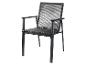 Chaise de jardin noire avec accoudoirs et assise tressée