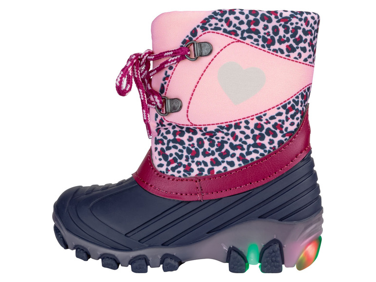 Bottes d'hiver roses avec un motif léopard et des lumières.