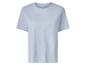 T-shirt bleu clair à manches courtes.