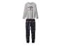 Grijze pyjama met lange mouwen en geruite broek.