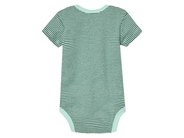 Un body bébé rayé à manches courtes.