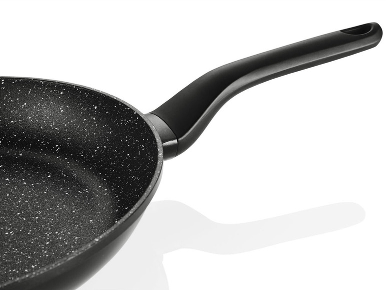 Ga naar volledige schermweergave: ERNESTO® Aluminium pan Ø 28 cm, anti-aanbaklaag - afbeelding 4