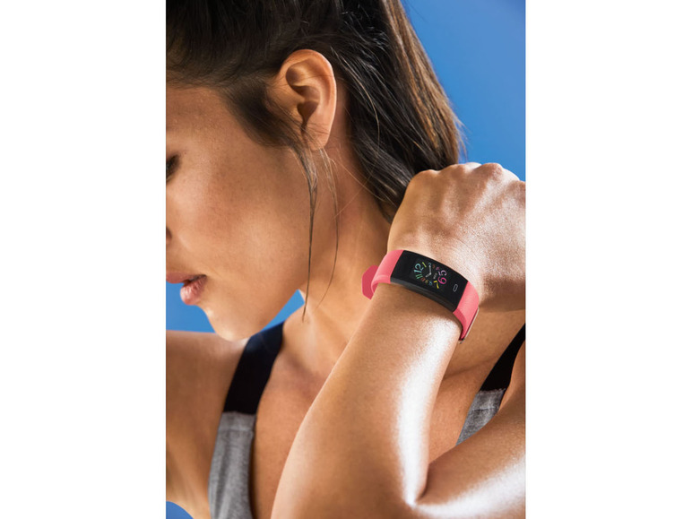 Aller en mode plein écran SILVERCREST Bracelet fitness connecté, avec app - Photo 11
