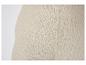 Beige, getextureerde stof voor kleding.