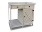 Houten werkbank met lade, deur en metalen werkblad.