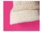 Detail van beige ribstof en fleece voering