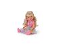 BABY born pop met blond haar, roze zeemeermin T-shirt en regenboog tule rok.
