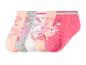 Cinq paires de chaussettes pour enfants avec motifs de cochons et de fleurs en rose, gris et blanc.