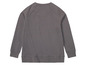 Sweat-shirt gris à manches longues.
