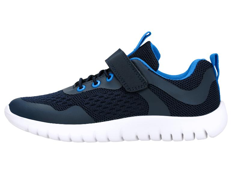 Chaussures de sport enfant bleu marine avec accents bleus et fermeture velcro.