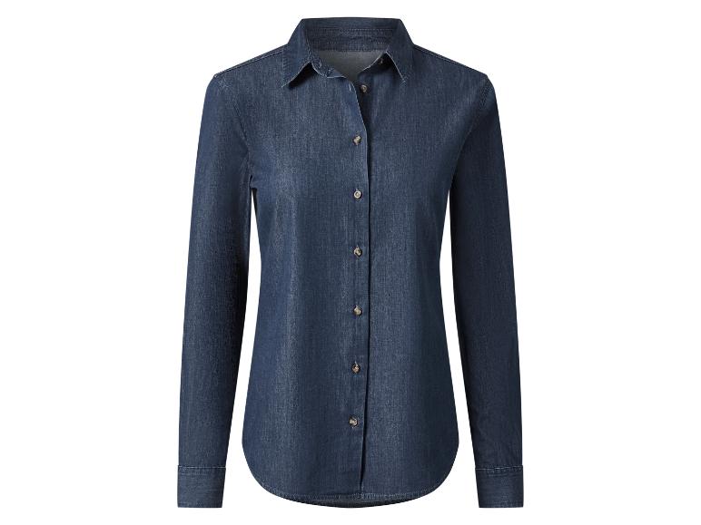 Vrouwelijk jeans overhemd.