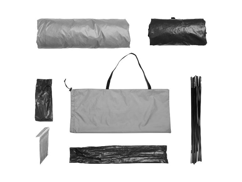 Kampeeruitrusting: tent, tarp, haringen en opbergtas.