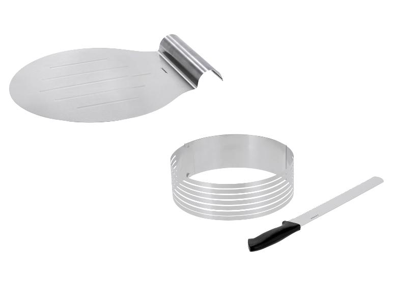 Ensemble de coupe-gâteau SilverCrest avec niveleur de gâteau, cercle à gâteau et couteau dentelé.