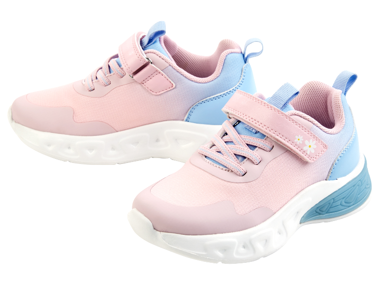 Roze en blauwe kindersneakers met klittenbandsluiting.