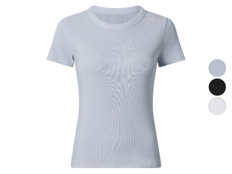 Getailleerd, geribbeld T-shirt met korte mouwen in lichtblauw, met kleuropties.