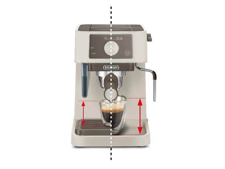 Machine à expresso avec une tasse de café et un plateau réglable.