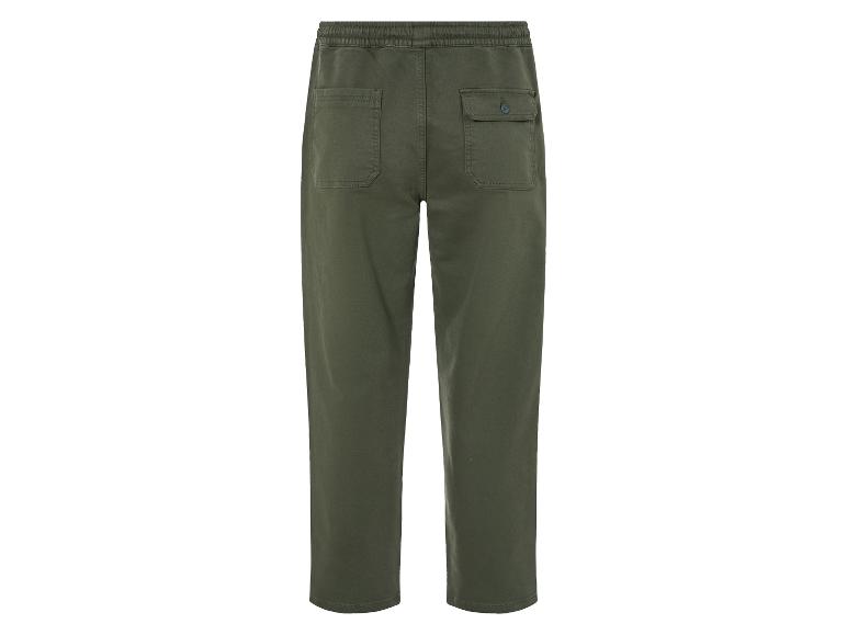 Pantalon vert avec cordon et poches
