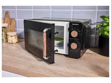 SILVERCREST® KITCHEN TOOLS Microgolfoven, 700 W, inhoud 20 L