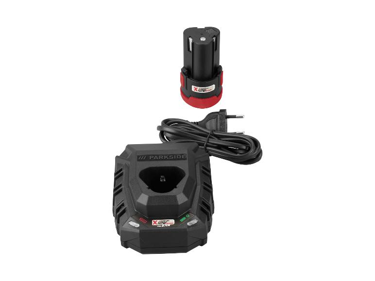 Batterie d'outil électrique et chargeur avec prise européenne.