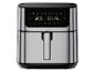 Zilverkleurige MasterPRO airfryer met digitaal display dat 200°C en 15 minuten toont.