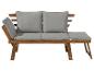 Banc de jardin en bois avec dossier réglable et coussins gris.