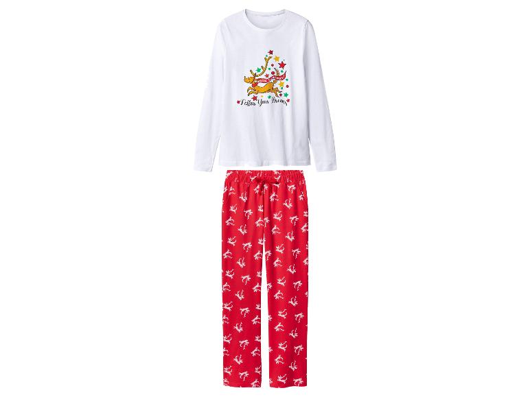 Wit en rood kerstpyjama, met een rendier en sterren op het shirt en rendieren op de broek.