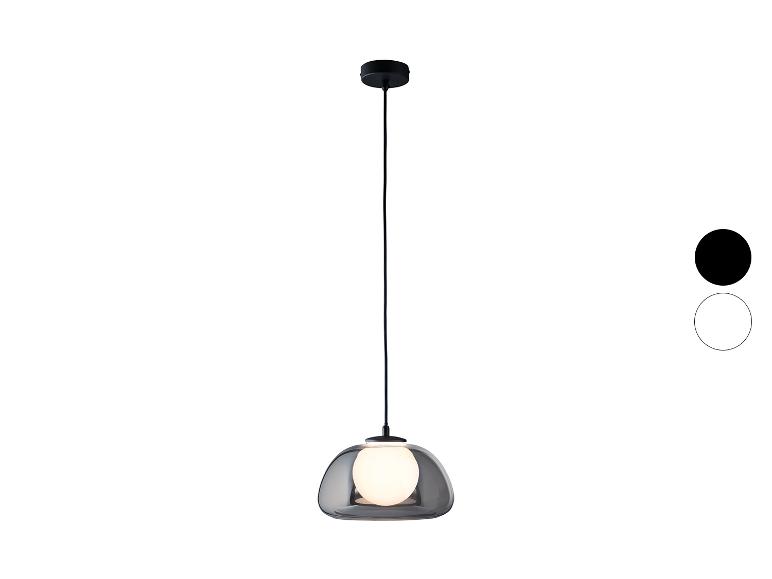 Suspension de plafond avec abat-jour en verre fumé et ampoule sphérique, avec options de couleur noire et blanche.