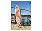 Crivit SUP board, oranje en wit, met draagtas en accessoires op het strand.