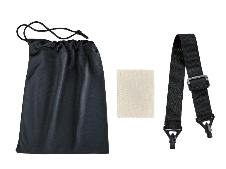 Zwarte trekkoordtas, schoonmaakdoekje en zwarte riem.