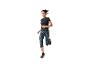 Vrouw in sportkleding aan het rennen: shirt, leggings en schoenen.