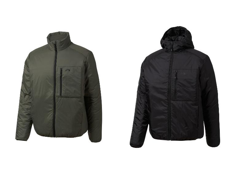 Deux vestes matelassées, une vert olive sans capuche et une noire avec capuche.