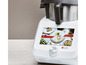 Een witte Monsieur Cuisine Smart multicooker met touchscreen.
