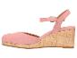 Roze sleehak sandalen met kurkzool en enkelbandje.