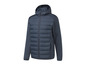 Une veste d'hiver bleu foncé à capuche.