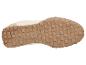 Semelle de basket beige avec motifs carrés et points ronds