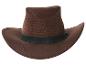 Bruine cowboyhoed met een zwarte band