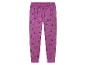Roze kinder pyjamabroek met hartjes print.