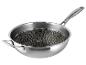 Wok en acier inoxydable avec longue poignée et poignée auxiliaire, avec intérieur texturé.
