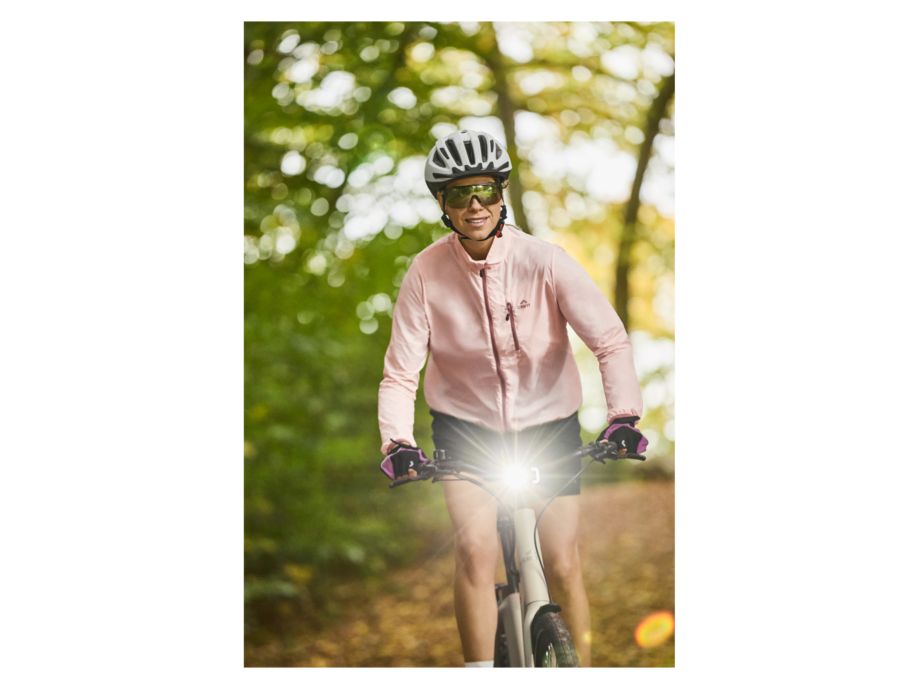 CRIVIT Fietshelm met achterlicht - 18