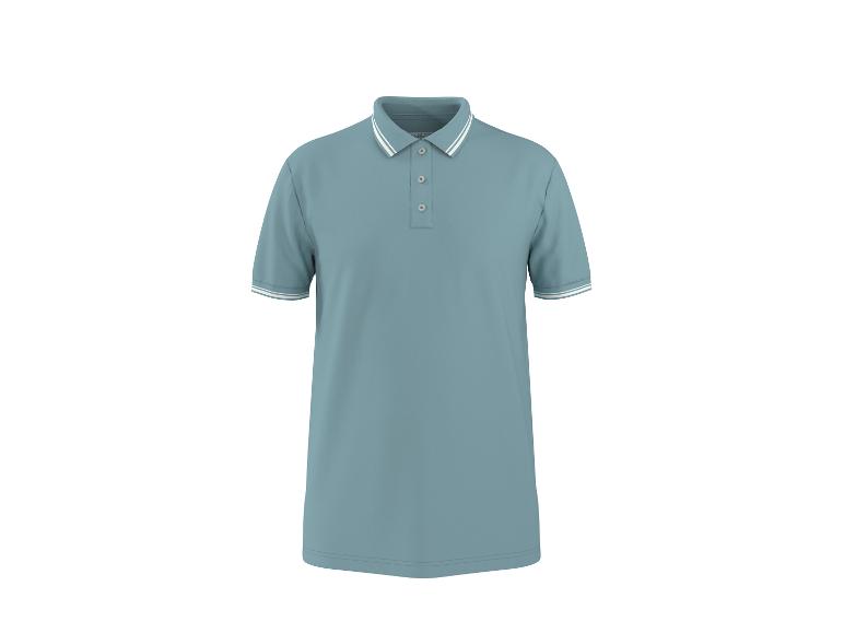 Hemelsblauw poloshirt met wit gestreepte kraag en mouwboorden.