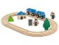 Houten politie treinset met spoor, station en figuren.