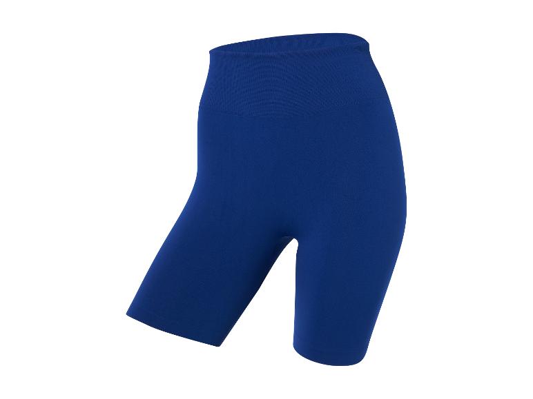 Een paar blauwe, naadloze sportleggings.
