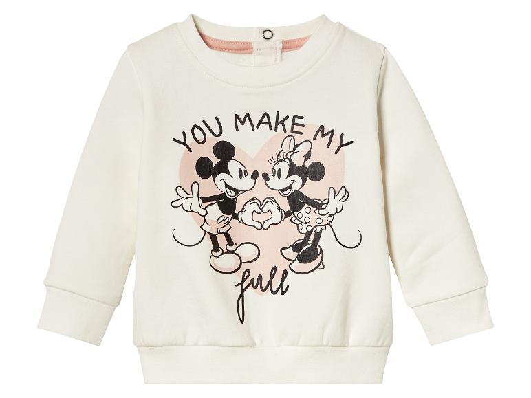 Een witte trui met lange mouwen met Mickey Mouse en Minnie Mouse print.